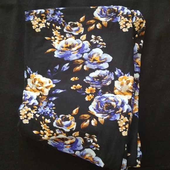 Infinity Raine Pants - Last 1! Black floral soft leggings